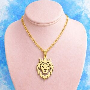 Gold Lion Pendant Necklace